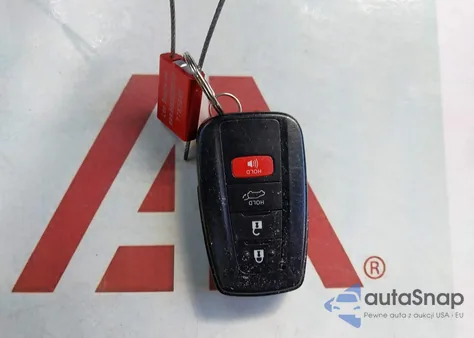 2022 Toyota Rav4 Xle z USA, uszkodzony, nr VIN 2T3W1RFV6NW226366